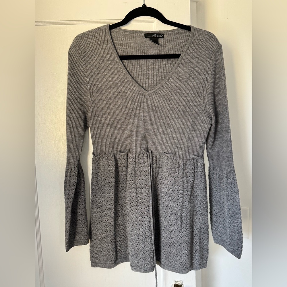 Willi Smith Acrylic/Wool Blend Sweater Top with Tie